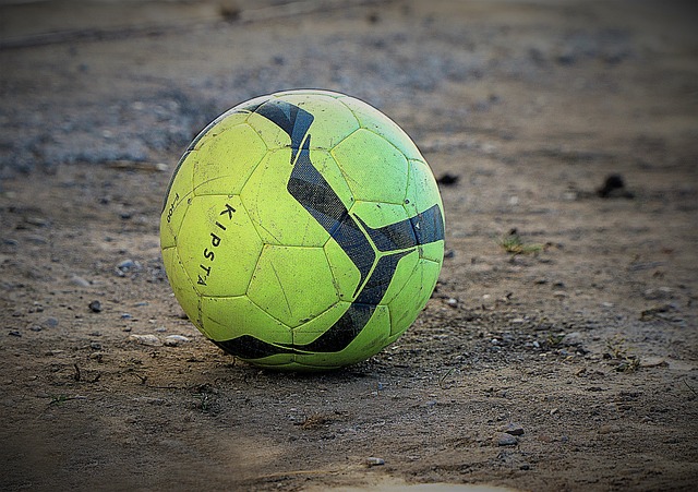 壹号娱乐APP：塞尔吉尼奥再更社媒晒与蓉城赛前合影，纪念自己的国安首秀.